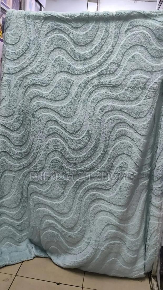 New Patterned Sherpa/Fleece Blanket