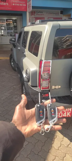 Hummer Car Key Duplication and Key Replacement Available
