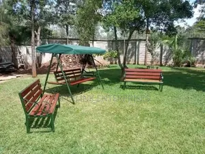 Metallic Wooden Garden Outdoor Set Up