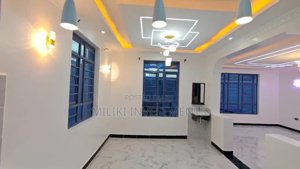 3bdrm Bungalow in Kimbo for sale - thumbnail 4