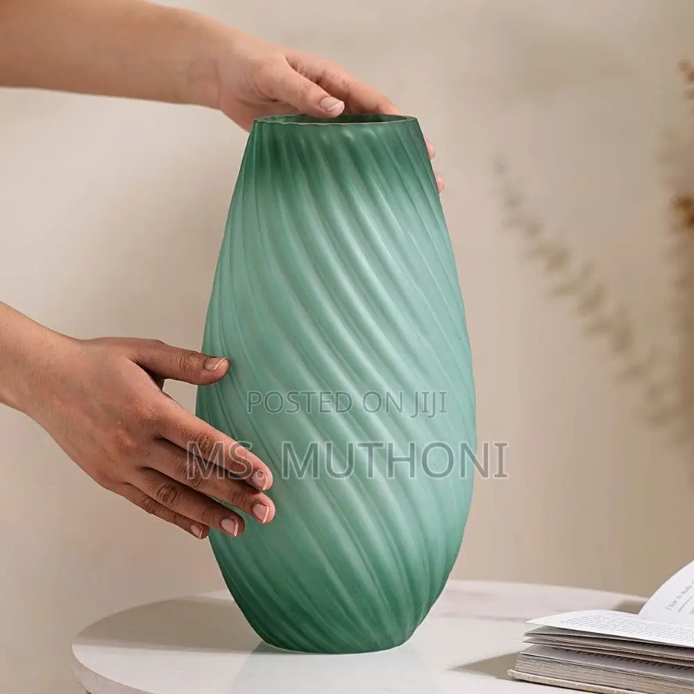 Sand Ripple Matte Ombre Glass Vase in Green With a Spiral Texture.