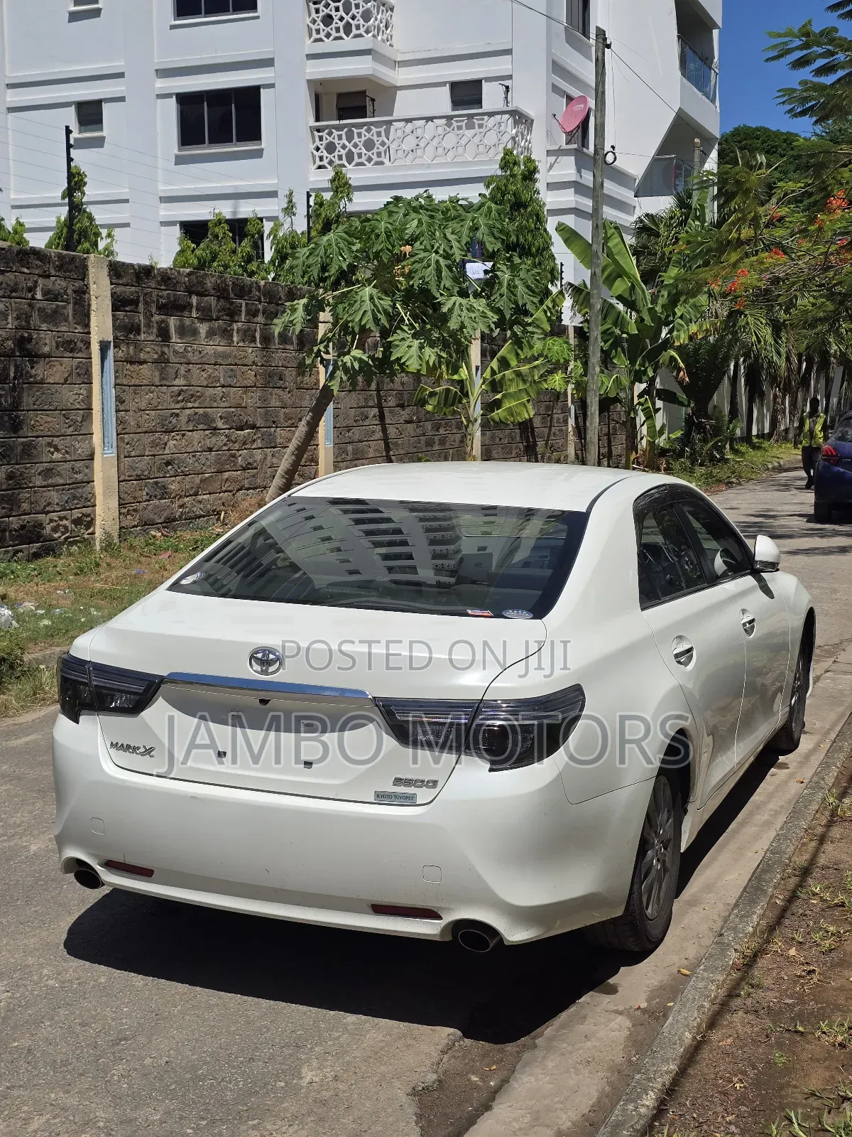Toyota Mark X 2.5 RWD 2019 White