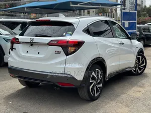 Honda Vezel 1.5 Hybrid 2WD 2019 White