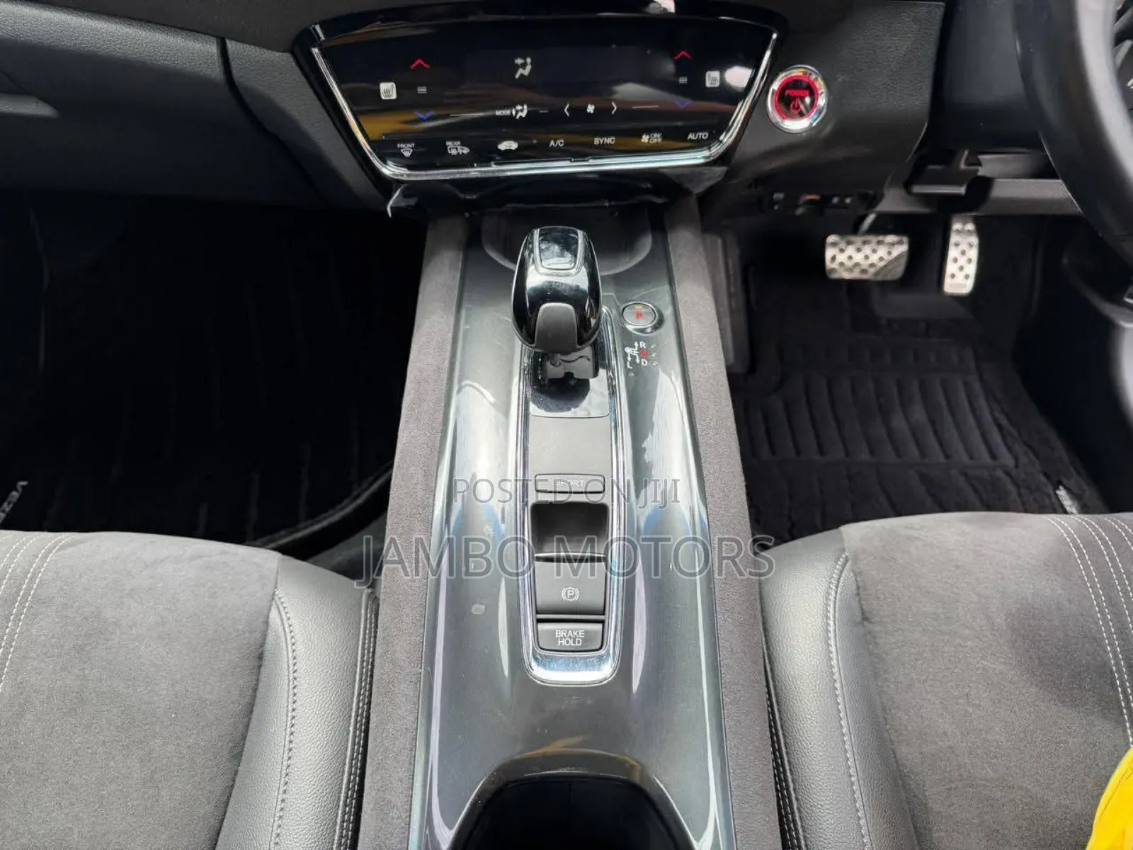 Honda Vezel 1.5 Hybrid 2WD 2019 White