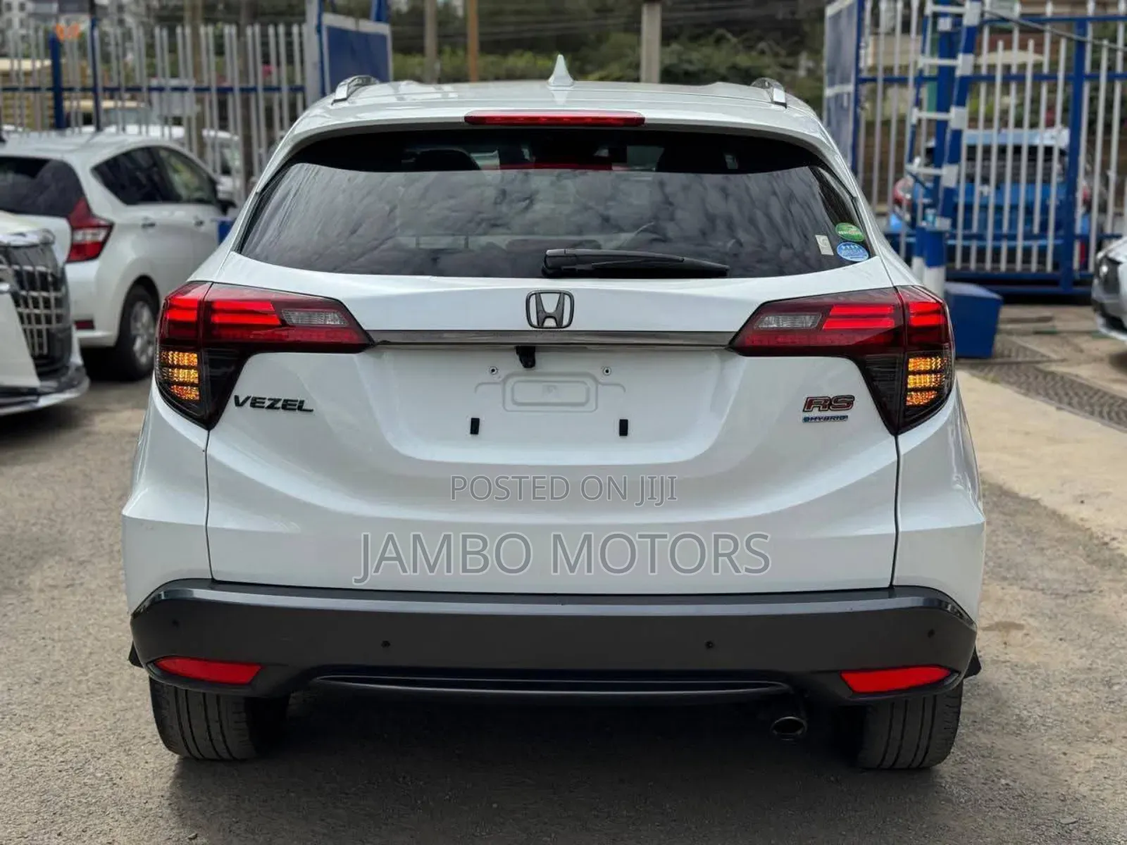 Honda Vezel 1.5 Hybrid 2WD 2019 White