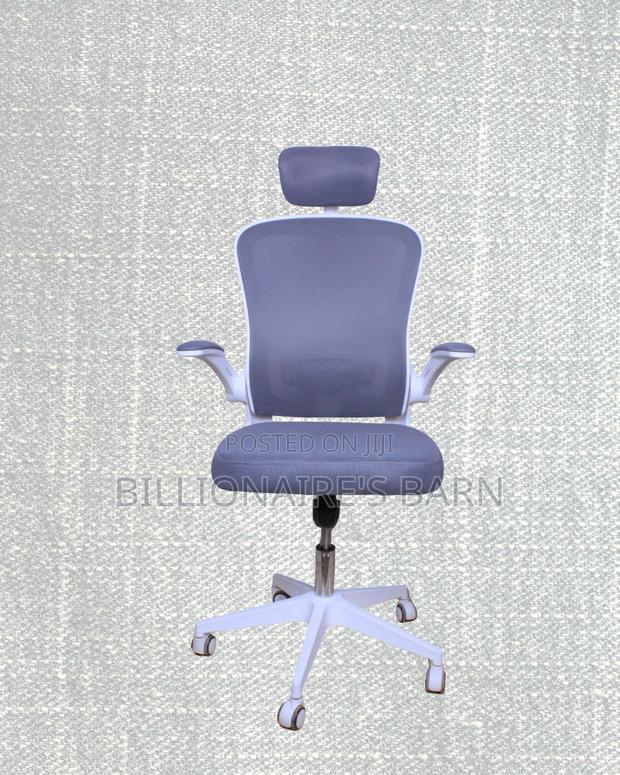 White Ergonomic Mesh Chair | Quiet Movement That Won’T Annoy Your Team
