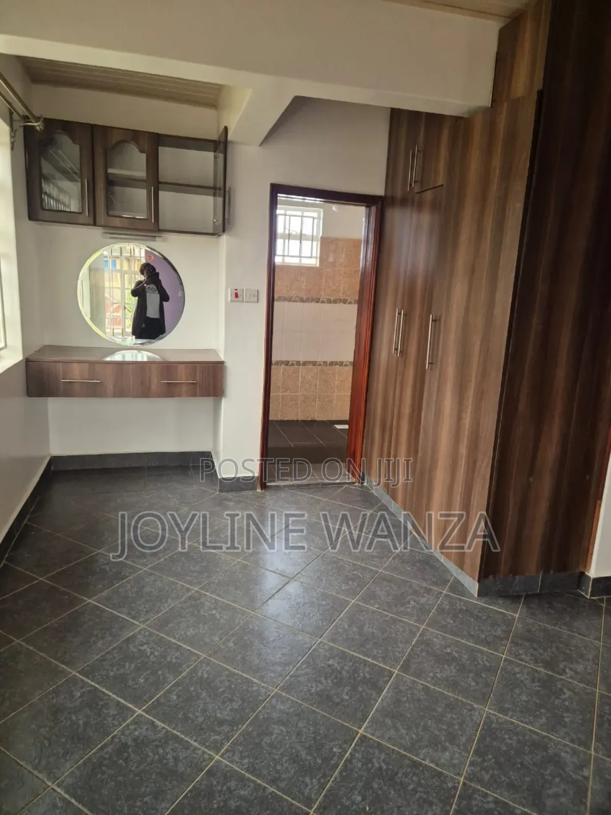 4bdrm House in Paradise Court, Kenyatta Road / Theta  for sale