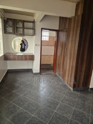 4bdrm House in Paradise Court, Kenyatta Road / Theta  for sale