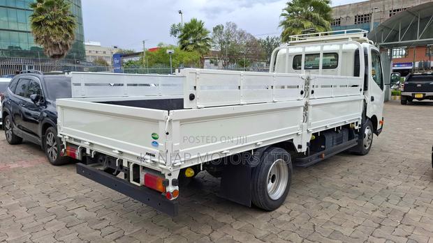 2018 Toyota Dyna - thumbnail 6