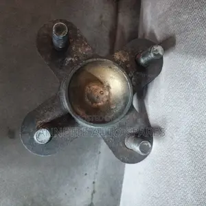 Toyota Passo Hub