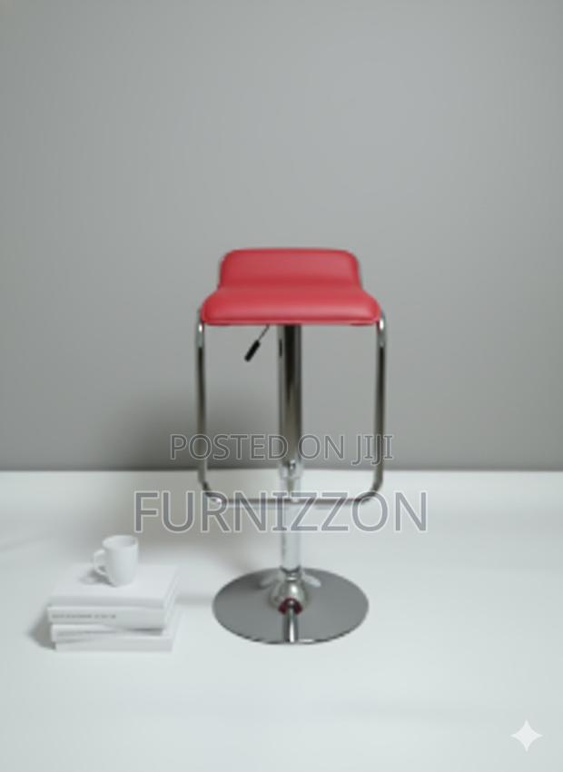 Modern Red Cafe Bar Stool With Lift Rotation - main view
