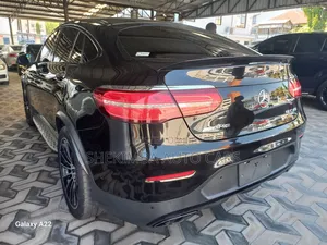 Mercedes-Benz GLC-Class 2019 Black