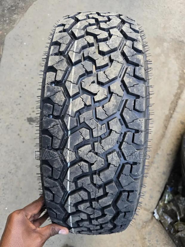 205/65r15 Yusta Tyre - thumbnail 2