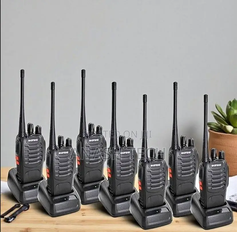 Baofeng Bf-888s Portable 2-Way Radios 5km Range 16ch Walkie Talkies