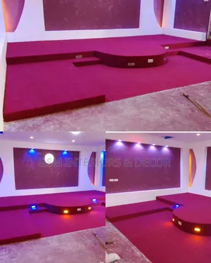 Maroon Wall to Wall Carpets in Multichoice