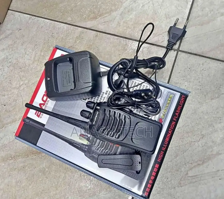 Baofeng Bf-888s Walkie Talkie 16 Channels Handheld Portable Up to 5km
