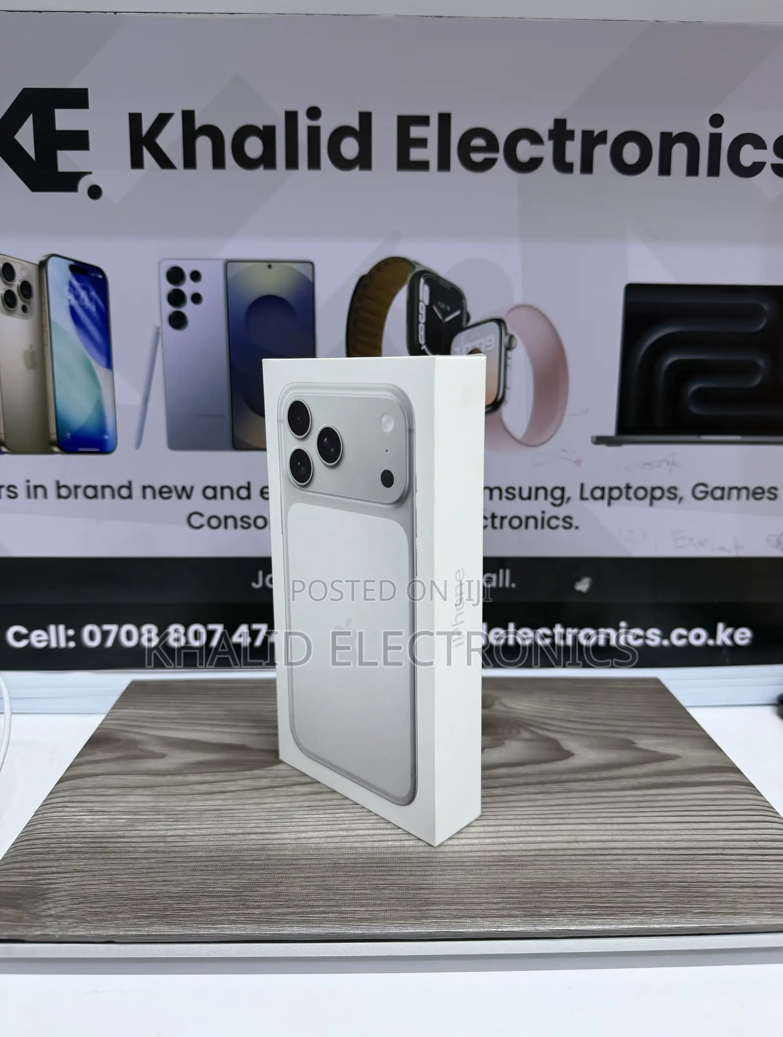 New Apple iPhone 17 Pro Max 256 GB Silver
