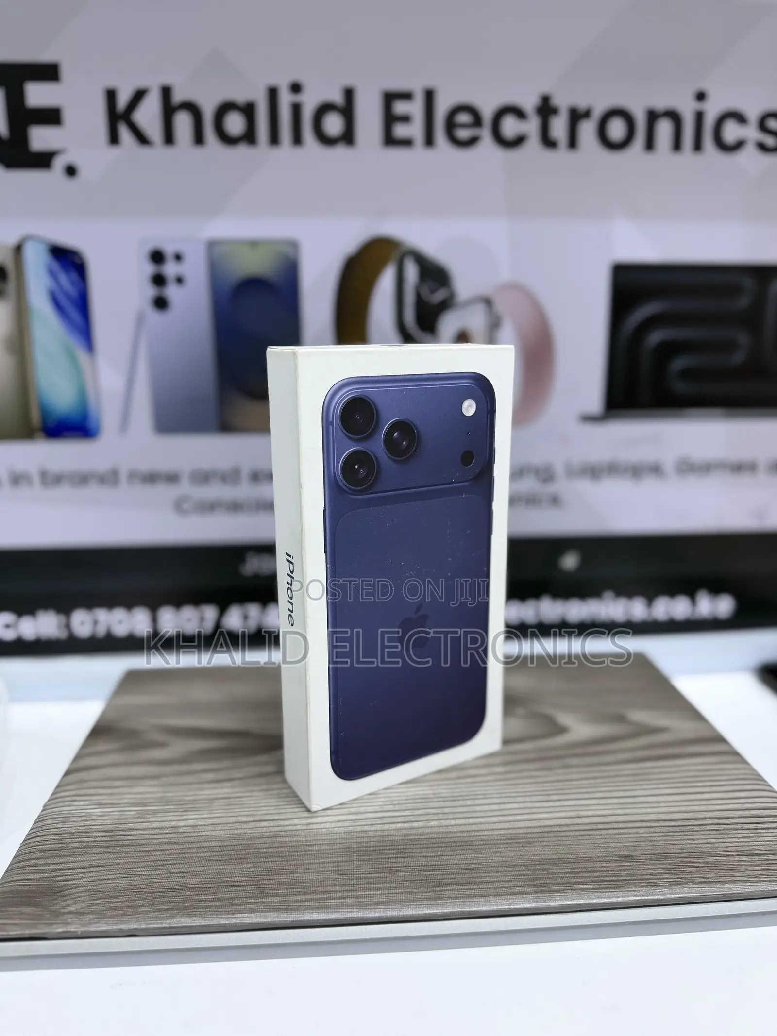 New Apple iPhone 17 Pro Max 256 GB Blue