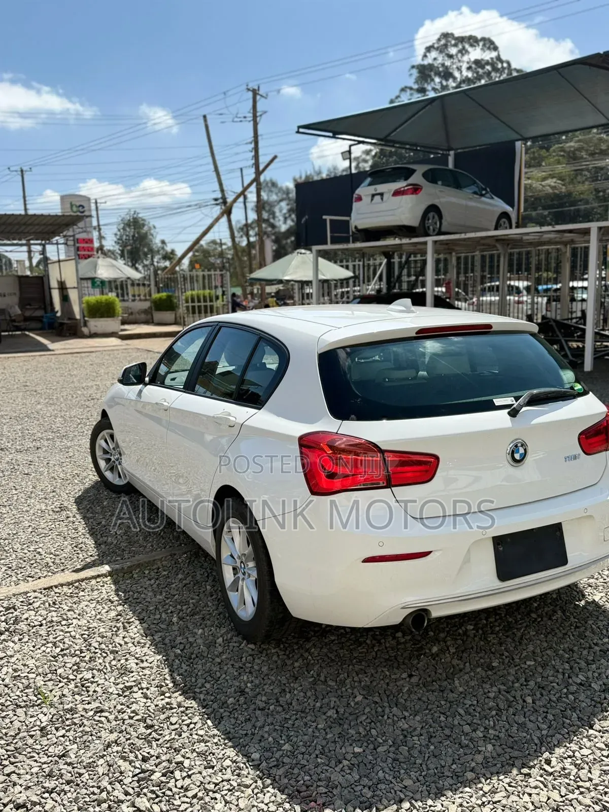 BMW 118i 2017 White