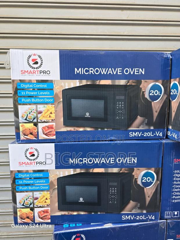 20 Litres Smart Pro Digital Black Microwave - main view