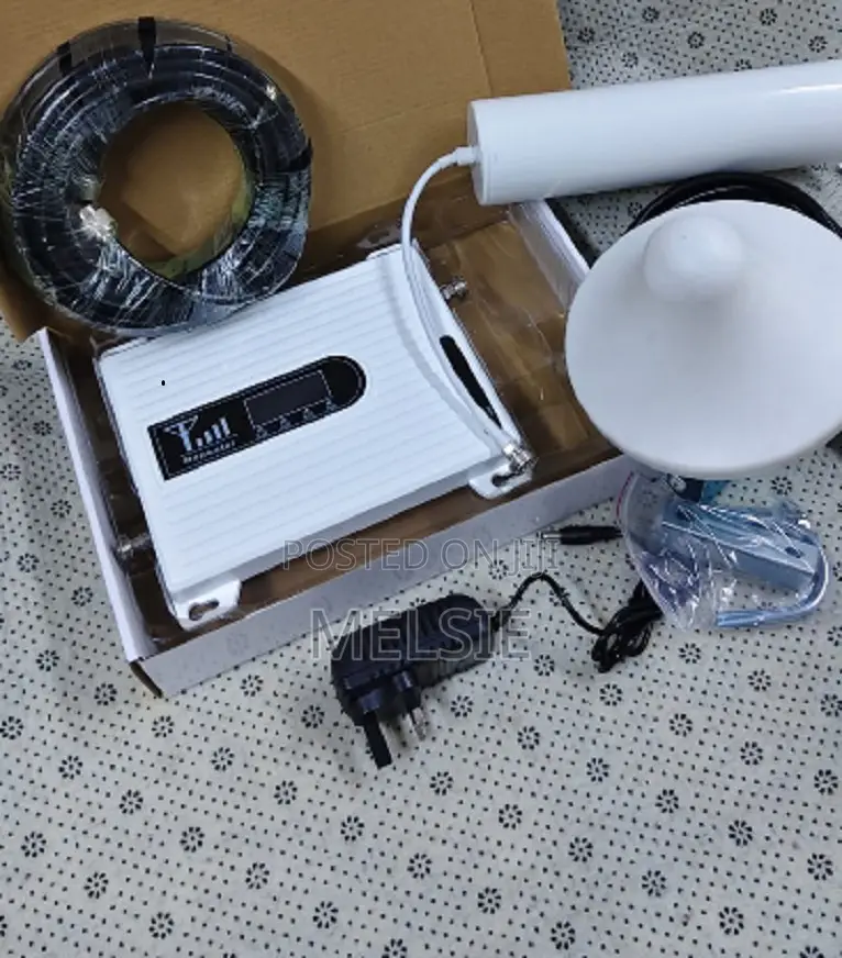 Triband Signal Booster Signal Seamless Connectivity2g 3g 4g 5g