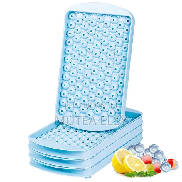 Blue, Yellow Peach 104 Grid Mini Round Ice Cube Tray Mould With Lid - main view