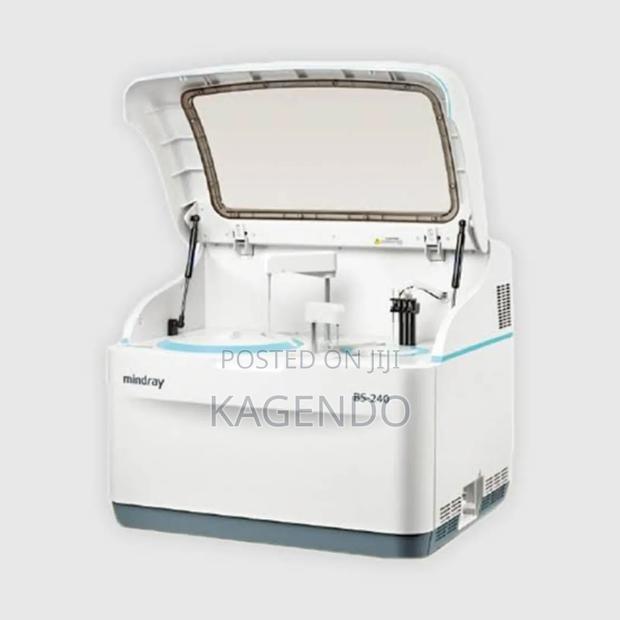 Fully Automated Chemistry Analyzer
