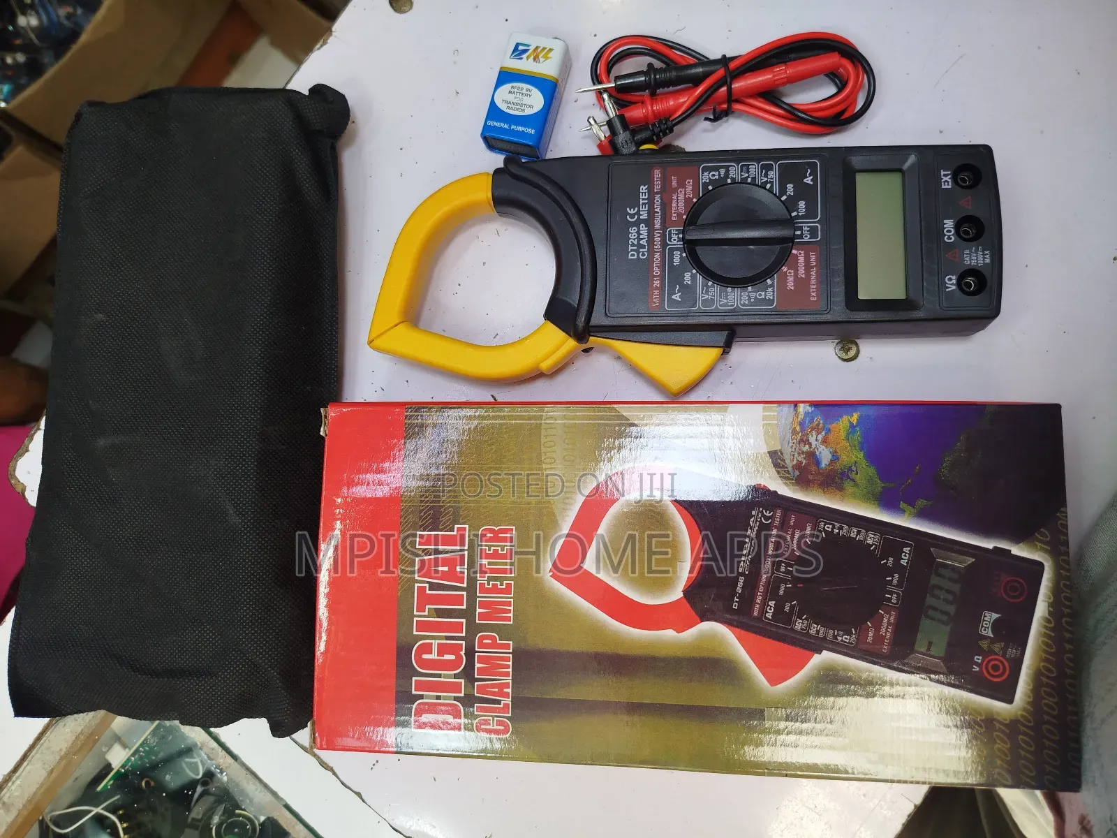 Digital Clamp Meter