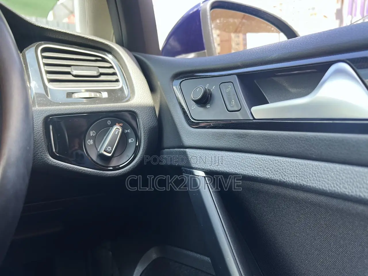 Volkswagen Golf TSI S FWD 2018 Blue