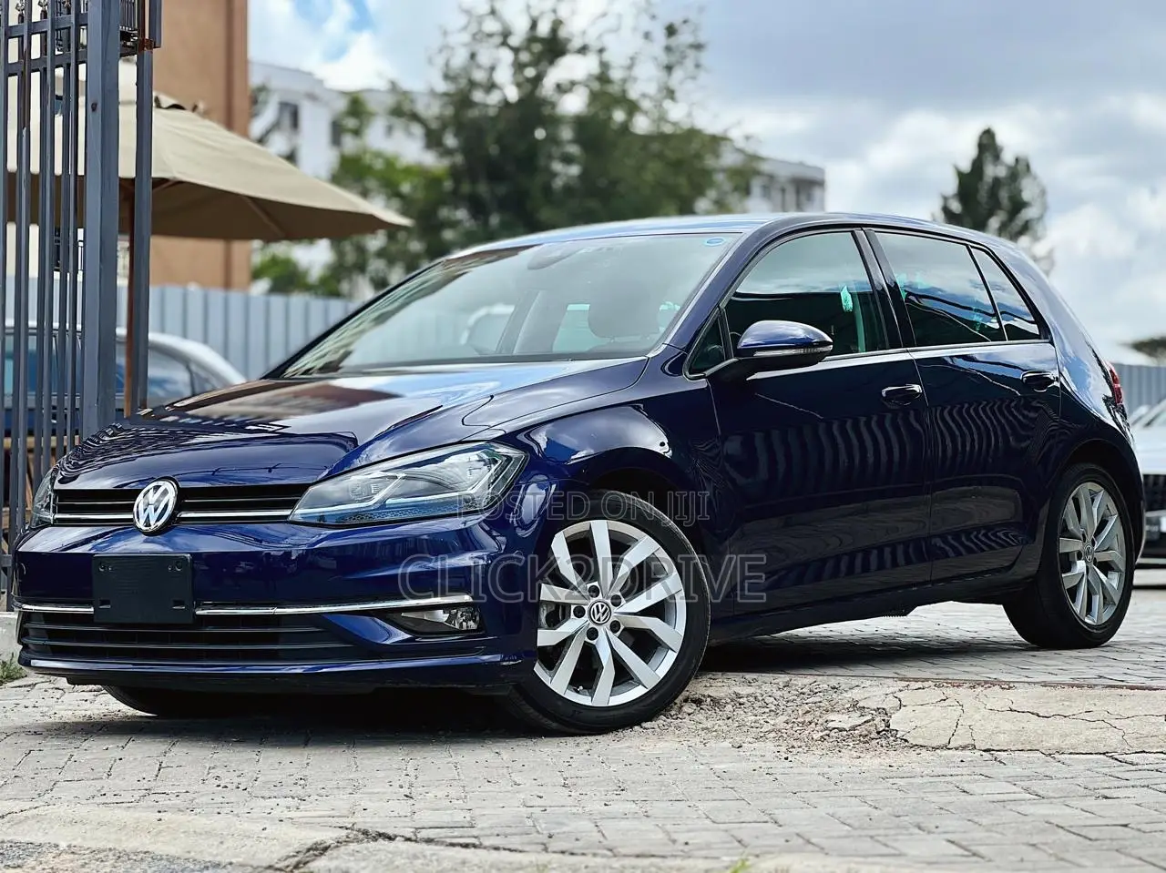 Volkswagen Golf TSI S FWD 2018 Blue