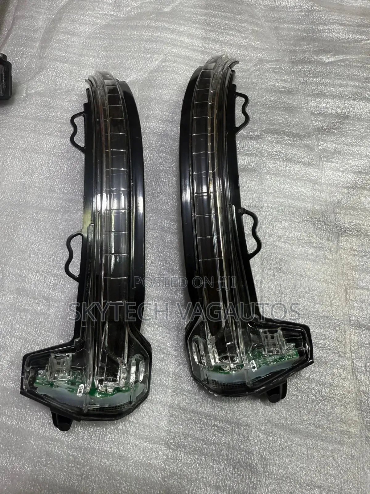 Audi A4 Side Mirror Blinker/Indicator
