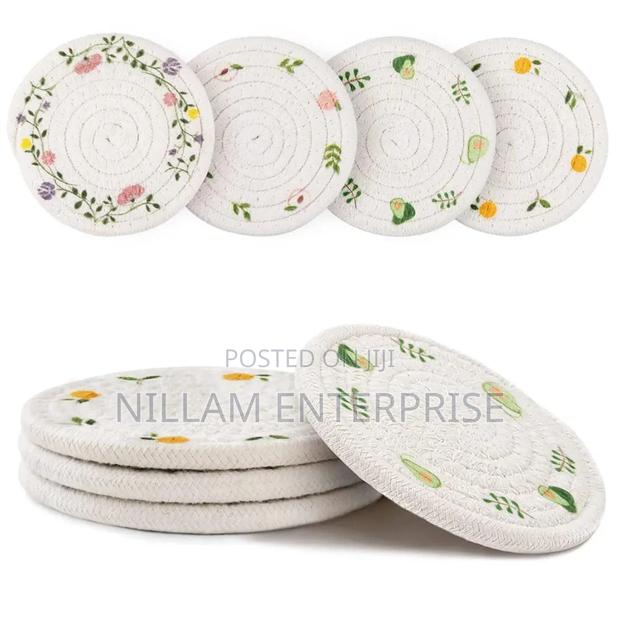 Woven Place Mats 2pcs - main view