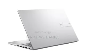 New Laptop Asus 8GB Intel Core 5 SSD 512GB