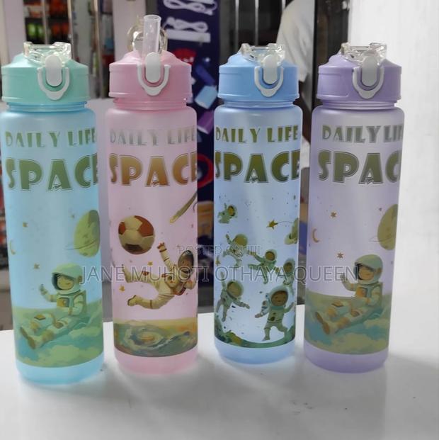 *850ml Kids Space Water