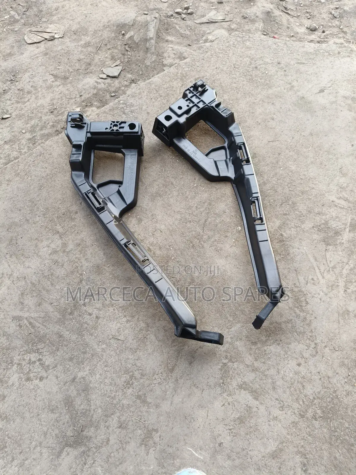 Headlight Bracket Set Honda Vezel 2020