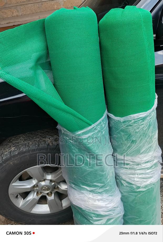 Dark Green Scaffolding Safety Net - main view