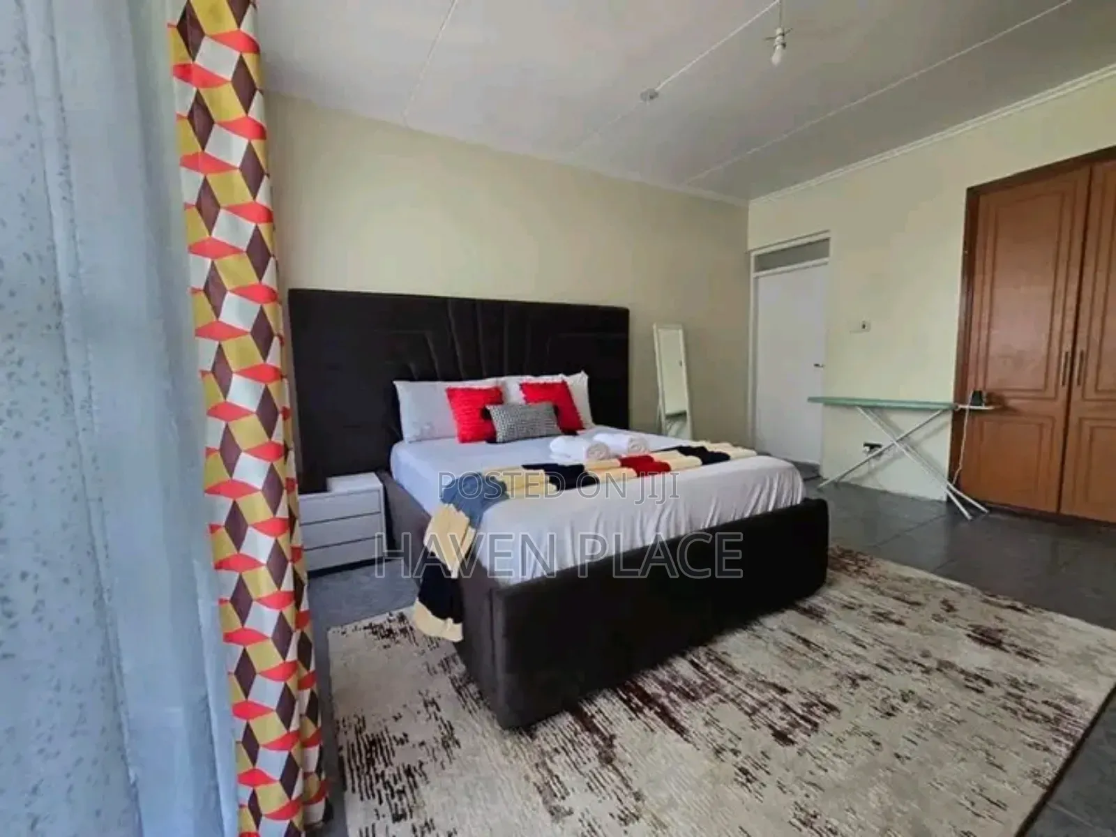 Milimani,Kisumu.
3 Bedroom Own Compound Available in Kisumu