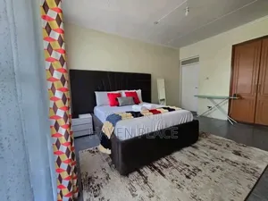 Milimani,Kisumu.
3 Bedroom Own Compound Available in Kisumu