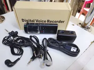 8gb Digital Voice Recorder With Usb Cable & Earphones