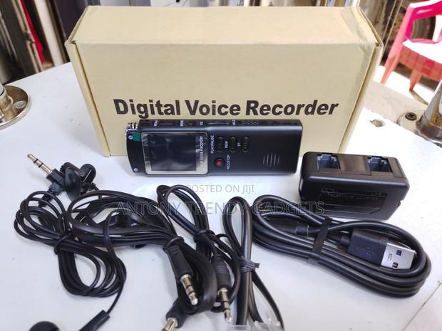 Digital Voice Recorder (8gb) With Accessories - thumbnail 2