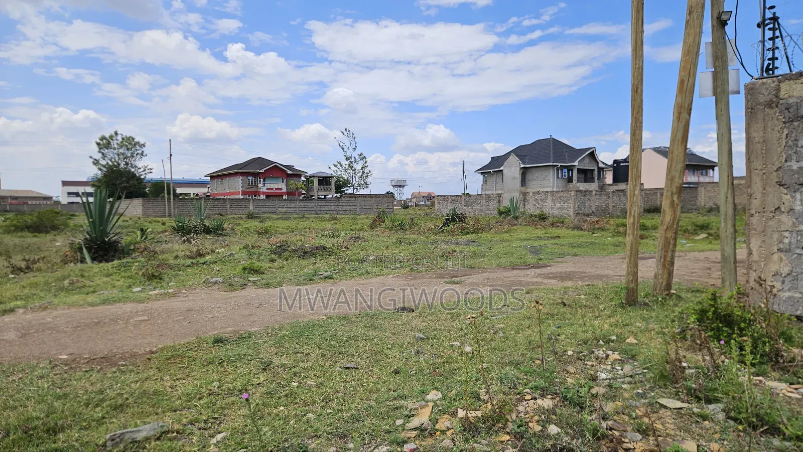 50x100 Juja Plot 5km From Thika Rd Flyover. Ready Title, Clean Water.