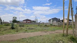 50x100 Juja Plot 5km From Thika Rd Flyover. Ready Title, Clean Water.