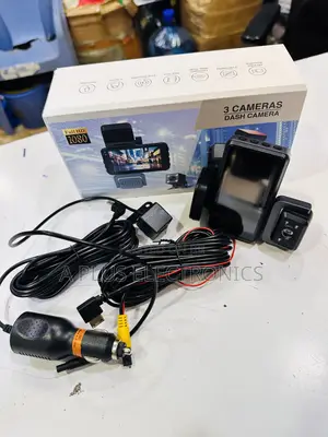 Dash Camera Y06 – Compact in-Car Video Camera