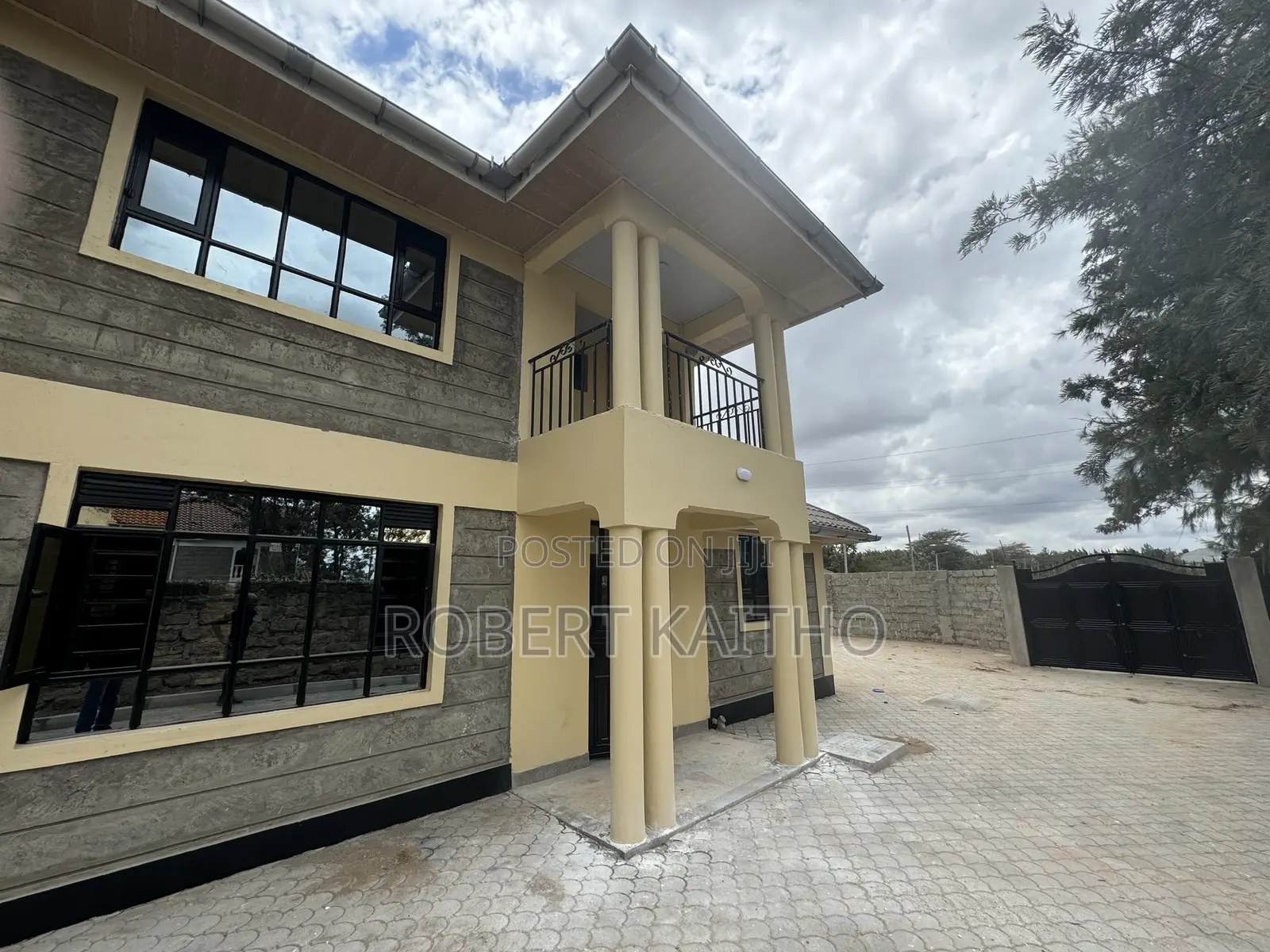 3bdrm Mansion in Sabaki, Mlolongo for rent