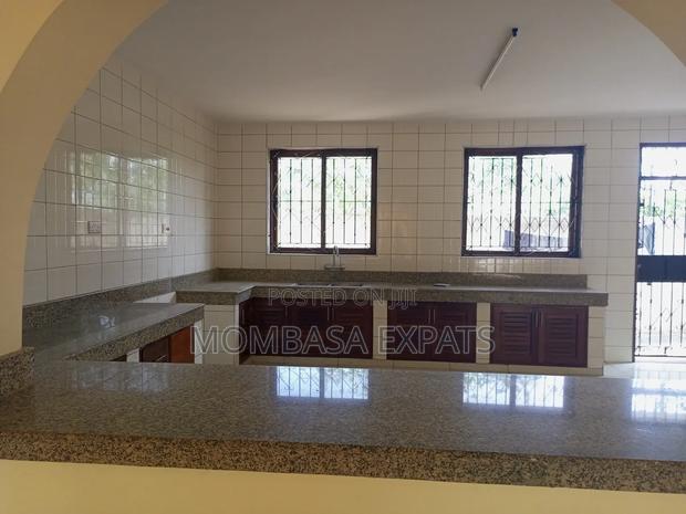 4bdrm Villa in Nyali for rent - thumbnail 7