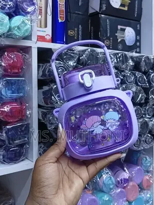 1000 Ml Sanrio Kuromi-Themed Water Bottle.