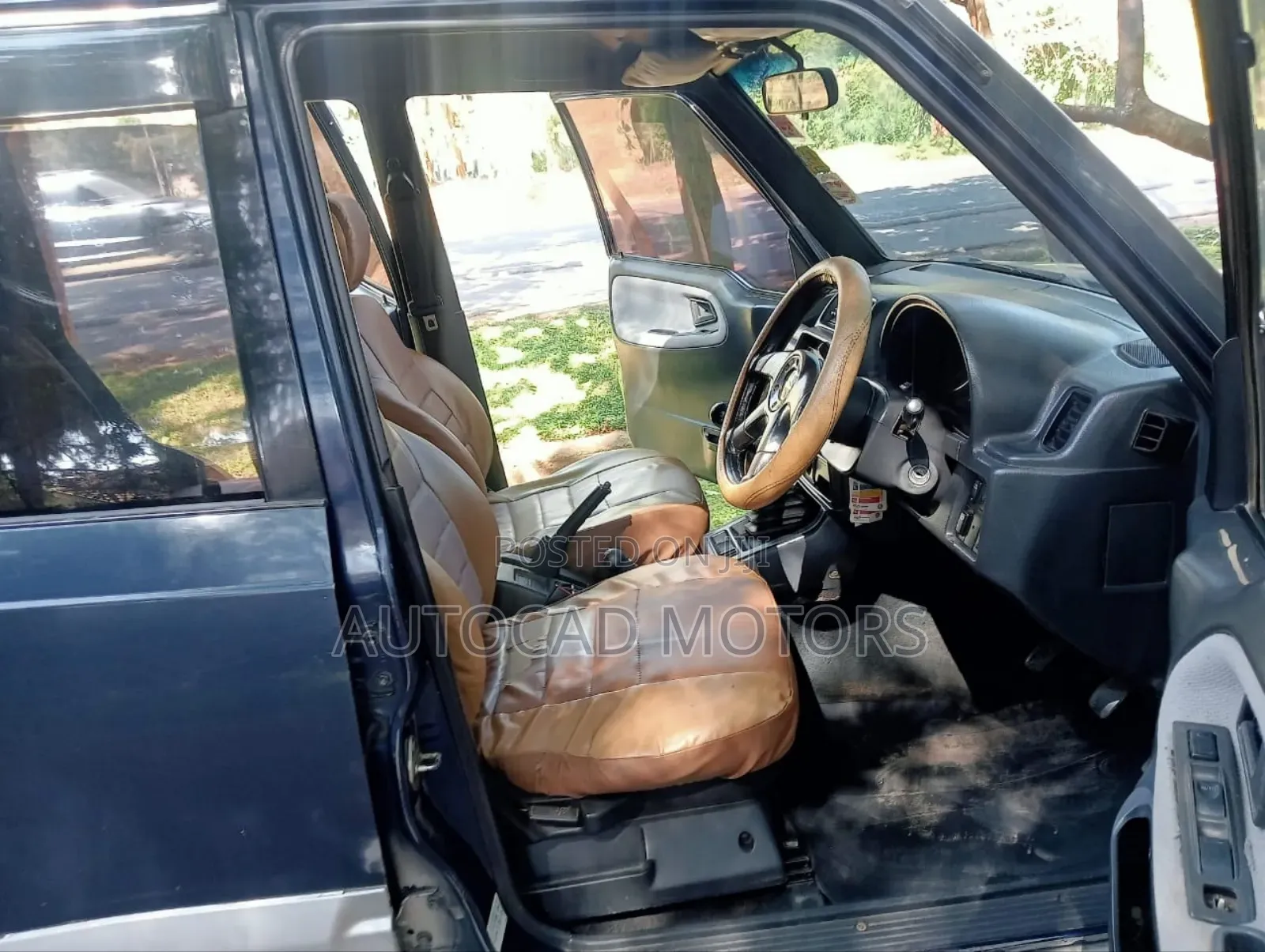 Suzuki Escudo 2000 Blue