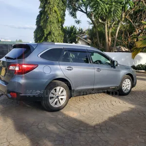 Subaru Outback 2.5i AWD 2016 Gray