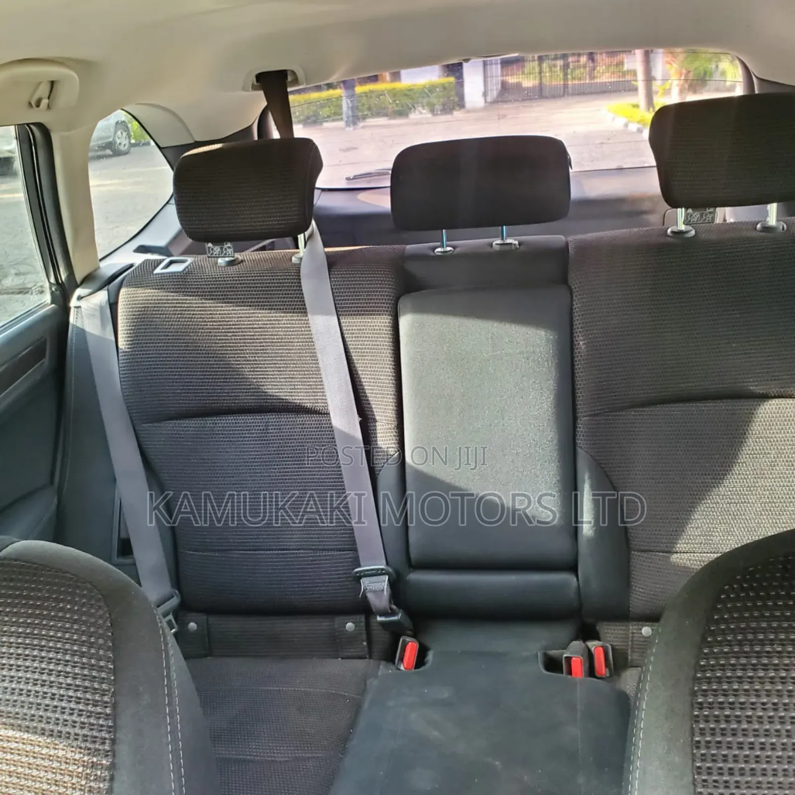 Subaru Outback 2.5i AWD 2016 Gray
