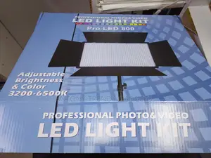 Professional Led 800 Video Light For Photography & Filming